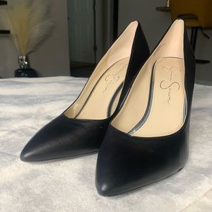 Jessica Simpson Haneh Pumps